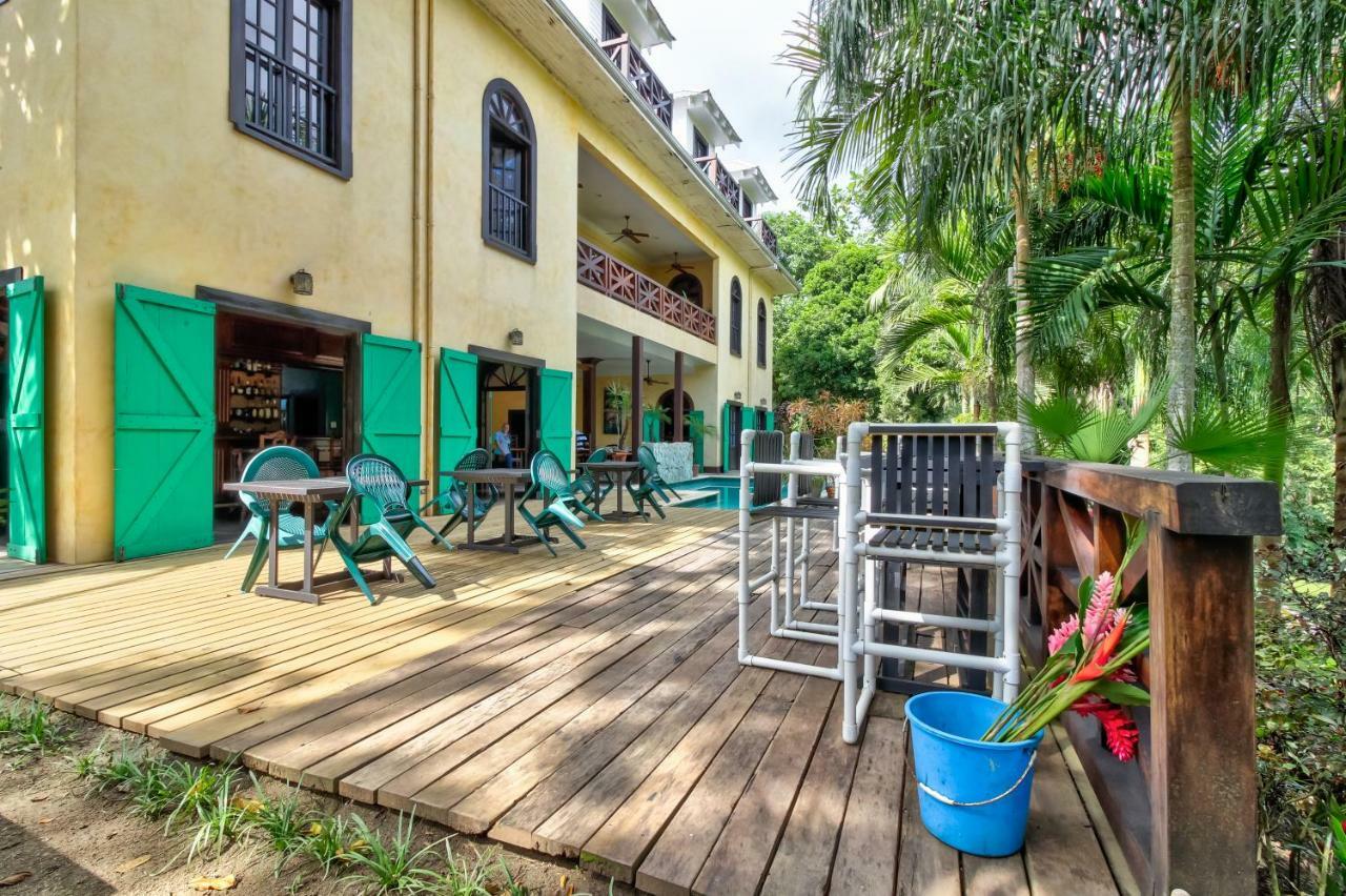Mahogany Hall San Ignacio Exterior photo